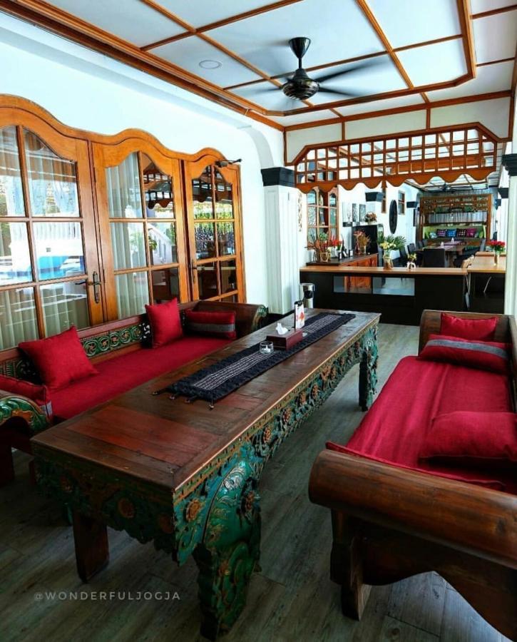 Raintree Boutique Villa & Gallery Yogyakarta Ngoại thất bức ảnh
