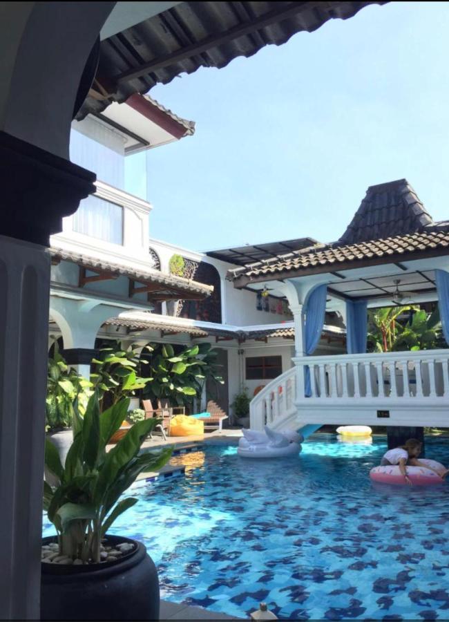 Raintree Boutique Villa & Gallery Yogyakarta Ngoại thất bức ảnh