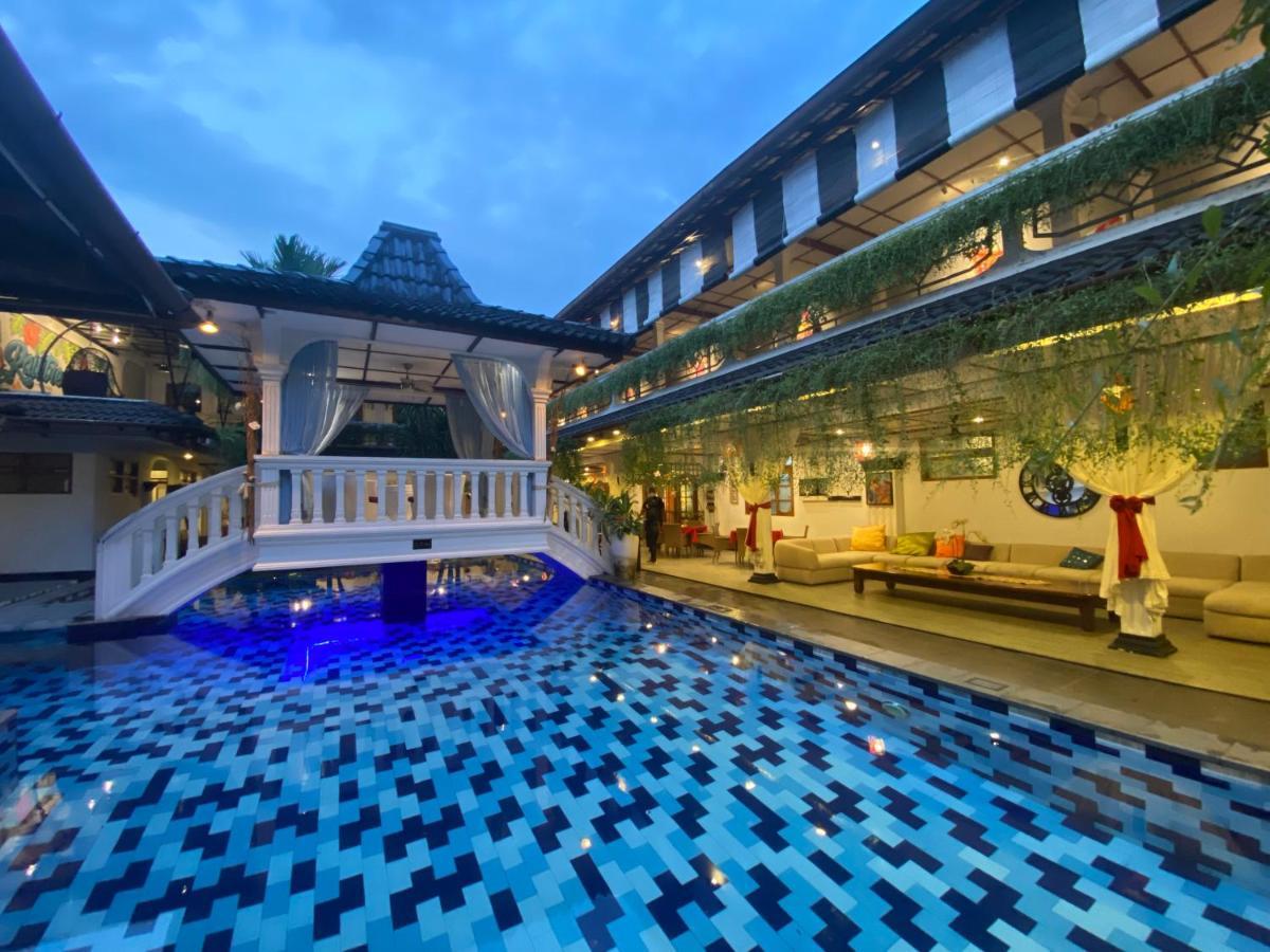 Raintree Boutique Villa & Gallery Yogyakarta Ngoại thất bức ảnh